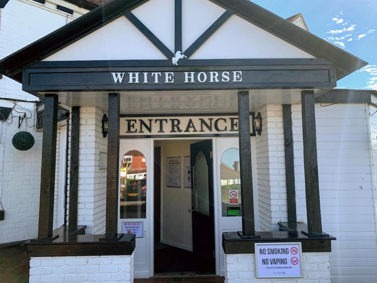 White Horse Tavern Telford Eksteriør billede